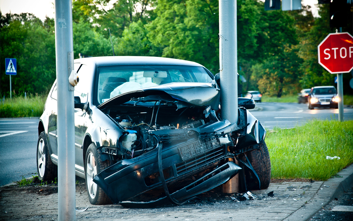 light pole car accident in chula vista